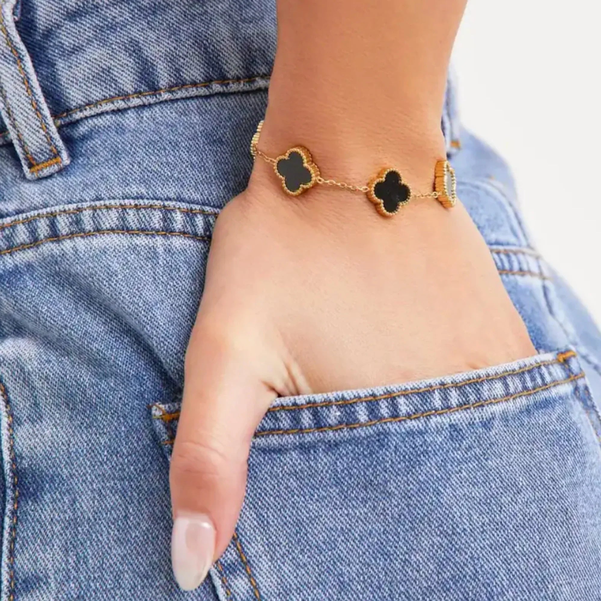 Black Four Leaf Clover Bracelet-2